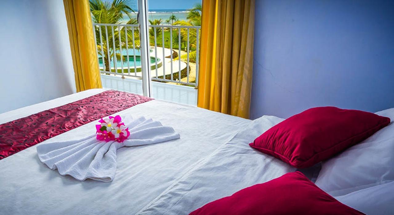 Turtle Beach Hotel Ujunggenteng Δωμάτιο φωτογραφία